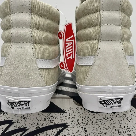 Vans Men’s 0g Sk8-Hi Lx Vault Checkerboard Vintag
VN0A4BVB0VW 
Sneakers - Picture 13 of 16